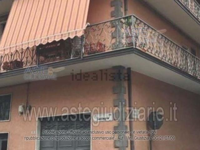 Appartamento in vendita di 109 m² in Via Sardegna, 1