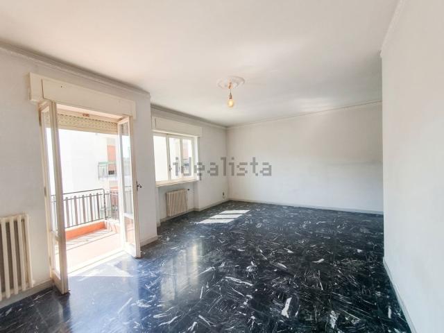 Appartamento in vendita di 109 m² in Via Seneca, 22
