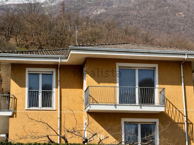Appartamento in vendita di 109 m² in Via Partigiani, 14