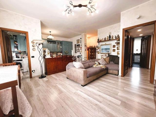 Appartamento in vendita di 109 m² in Via Piemonte, 11
