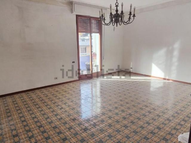 Appartamento in vendita di 109 m² in Via Roma, 30
