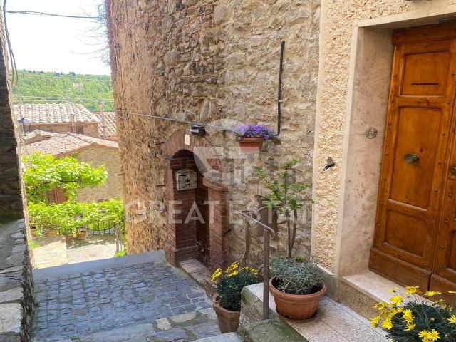 Appartamento in vendita di 109 m² in Via Uliveto