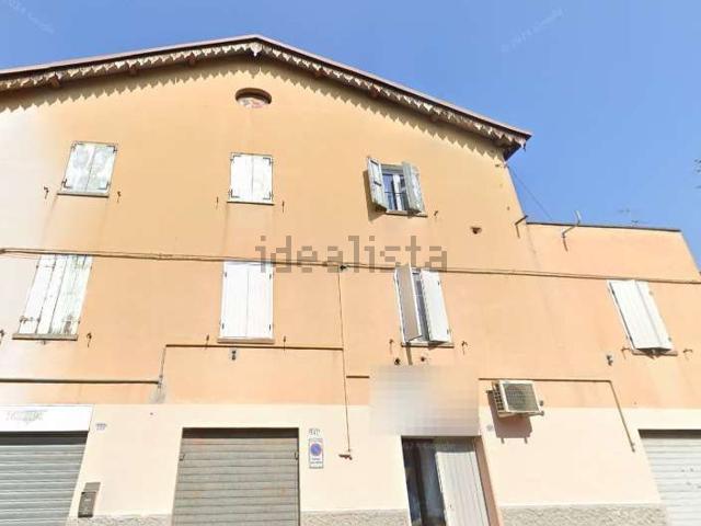 Appartamento in vendita di 109 m² in Viale Ciro Menotti