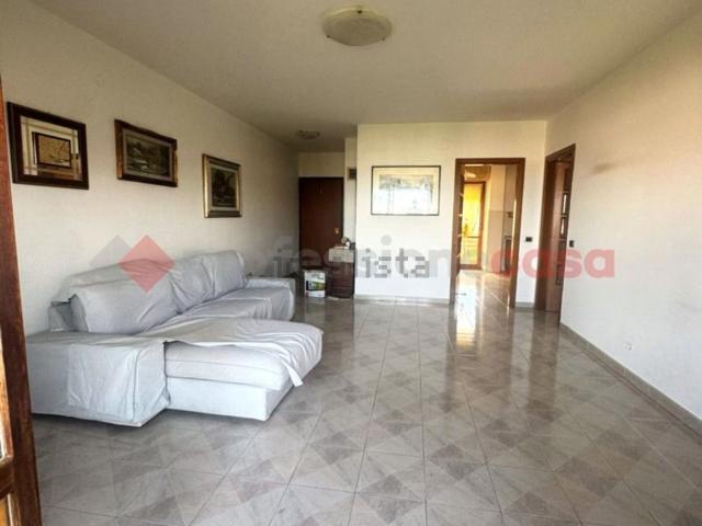 Appartamento in vendita di 109 m² in Viale Nazario Sauro
