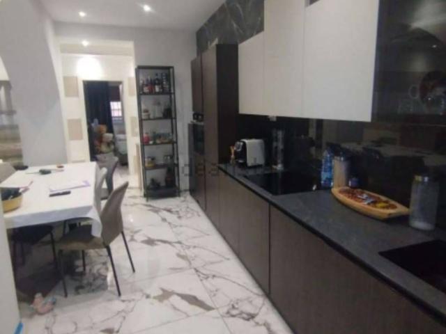 Appartamento in vendita di 109 m² in Salita al Castello