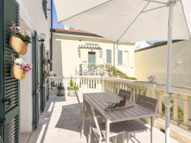 Appartamento in vendita di 110 m² in Viale dei Mille, 11