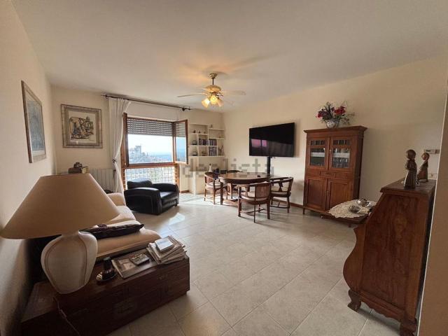 Appartamento in vendita di 110 m²