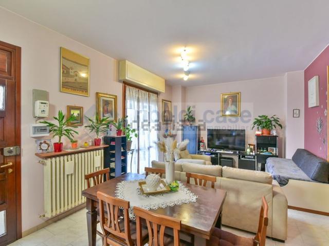 Appartamento in vendita di 110 m² in Via Lombardia