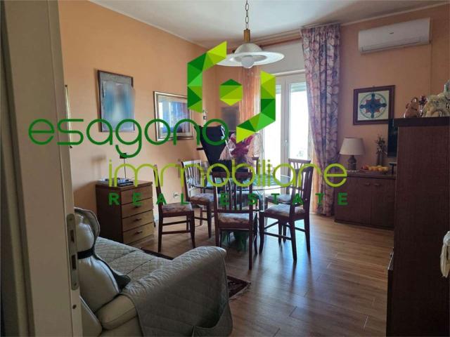 Appartamento in vendita di 110 m² in Via Grottasanta