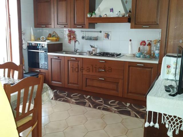 Appartamento in vendita di 110 m² in Traversa Solfatara