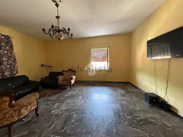 Appartamento in vendita di 110 m² in Via 4 Novembre