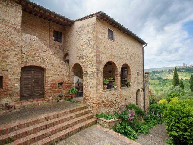 Appartamento in vendita di 110 m² in Via Cortennano, 6