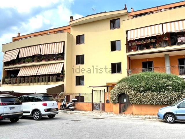 Appartamento in vendita di 110 m² in Via Caudina, 431