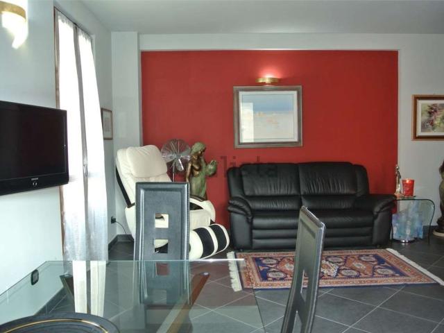 Appartamento in vendita di 110 m² in Via Cavour, 10
