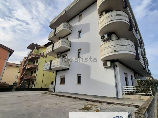 Appartamento in vendita di 110 m² in Via Cavour, 12