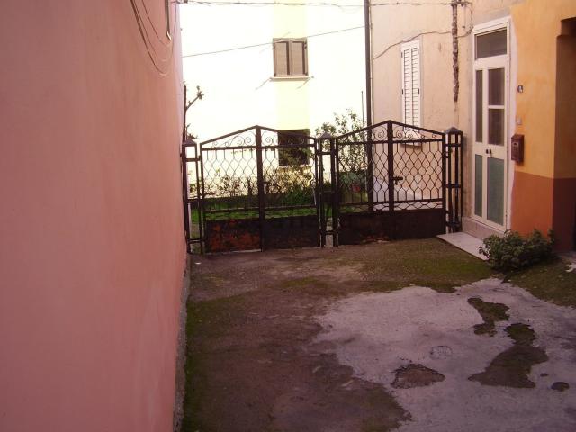 Appartamento in vendita di 110 m² in Via Calabria, 14