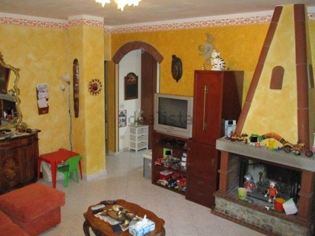 Appartamento in vendita di 110 m² in Via Camillo Benso Conte di Cavour, 33