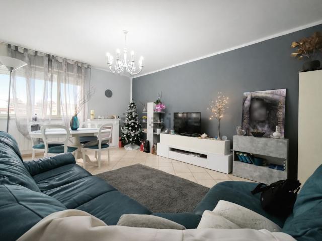 Appartamento in vendita di 110 m² in Via Campo d&apos Appio