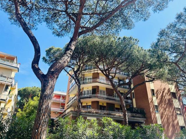 Appartamento in vendita di 110 m² in Via Capo Poro, 18