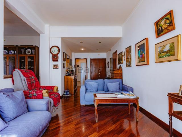 Appartamento in vendita di 110 m² in Via Cardinal Salotti