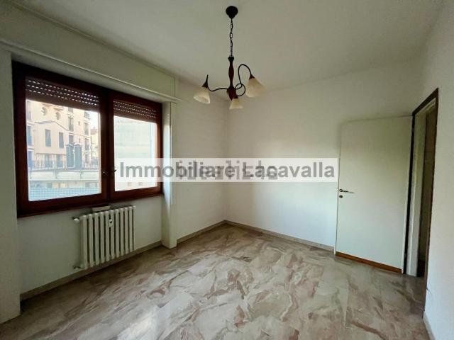 Appartamento in vendita di 110 m² in Via Carlo Avegno, 4