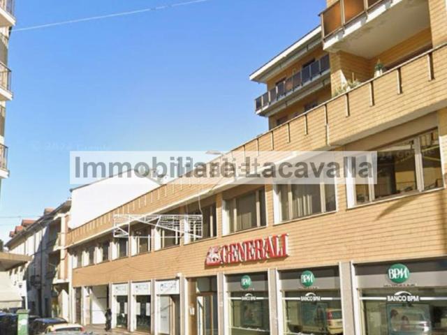 Appartamento in vendita di 110 m² in Via Carlo Avegno, 4