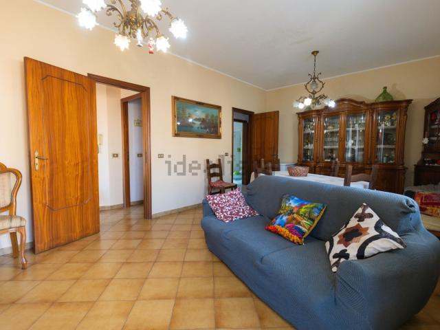 Appartamento in vendita di 110 m² in Via Carrata, 1