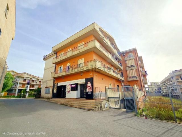 Appartamento in vendita di 110 m² in Via Casale dei Greci, 4