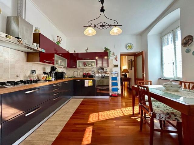 Appartamento in vendita di 110 m² in Via Cassanello, 43