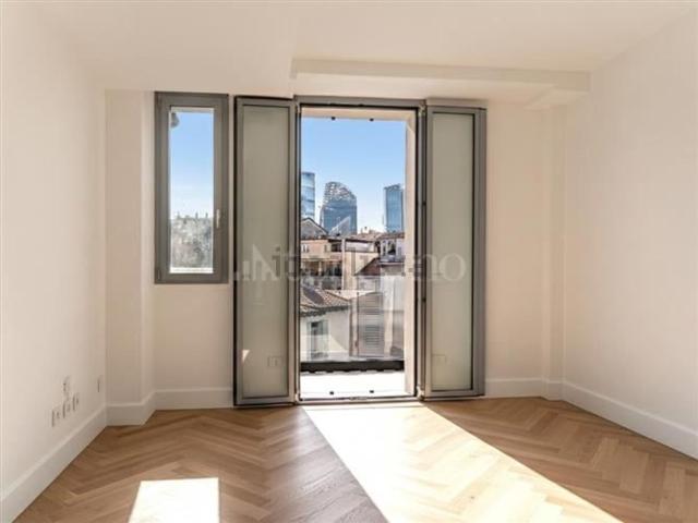 Appartamento in vendita di 110 m² in Via Cenisio