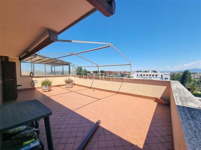 Appartamento in vendita di 110 m² in Via Cerzeto