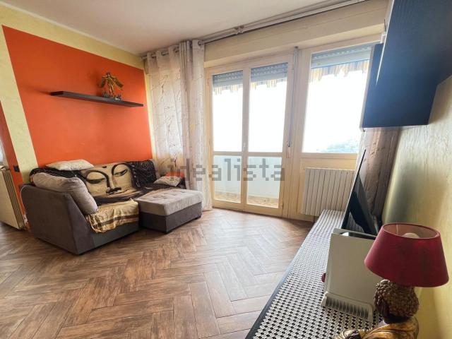 Appartamento in vendita di 110 m² in Via Cesare Pavese