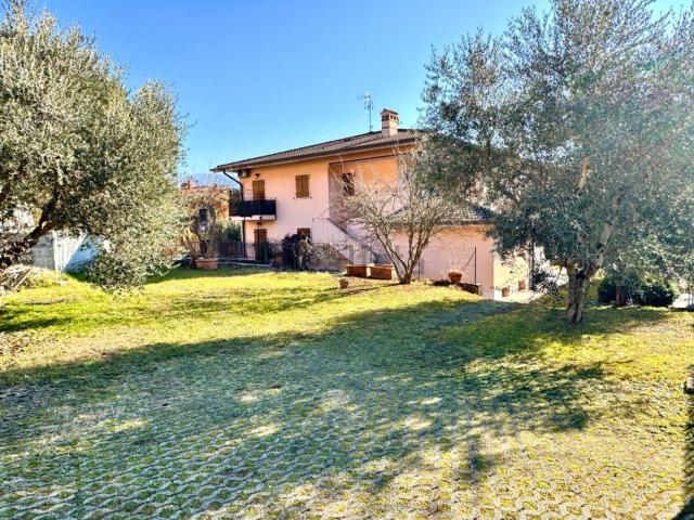 Appartamento in vendita di 110 m² in Via Chignola, 50