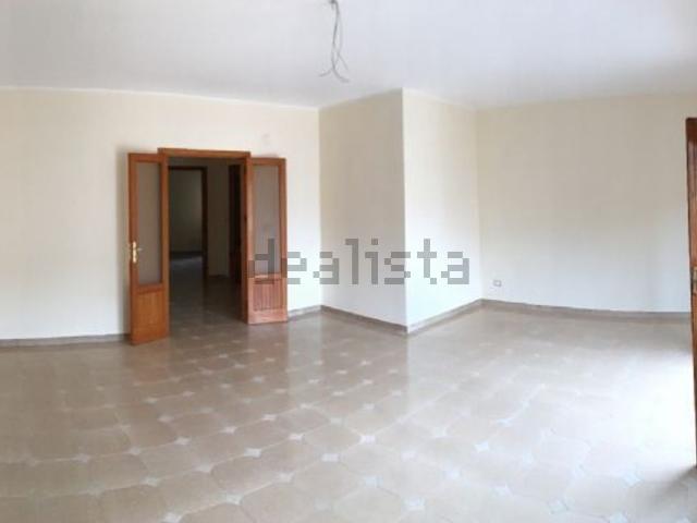 Appartamento in vendita di 110 m² in Via Città di Palermo