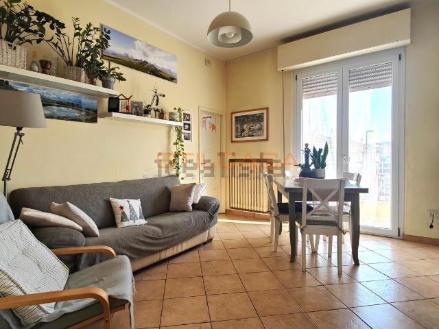 Appartamento in vendita di 110 m² in Via Ciro Menotti