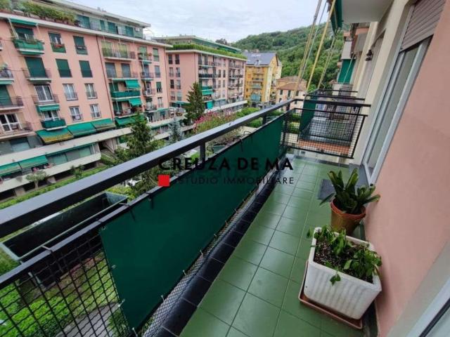 Appartamento in vendita di 110 m² in Via Amedeo D&apos Aosta, 9
