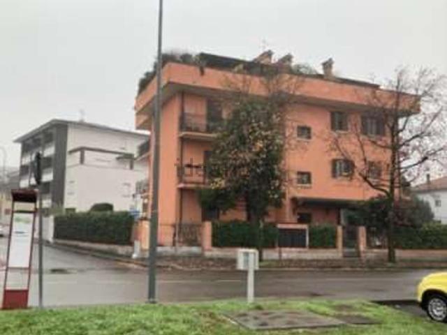 Appartamento in vendita di 110 m² in Via Antonio Anguissola, 10