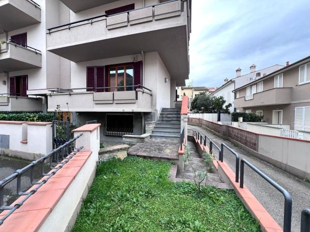 Appartamento in vendita di 110 m² in Via Antonio Canova
