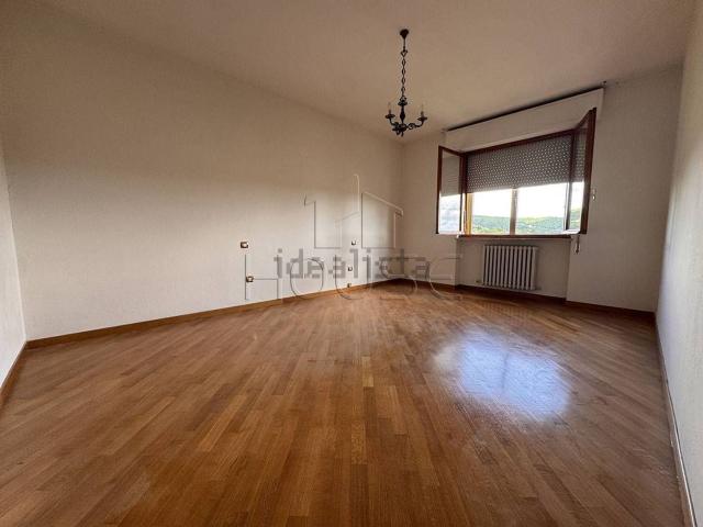 Appartamento in vendita di 110 m² in Via Antonio Gramsci