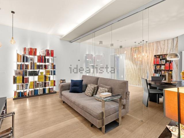 Appartamento in vendita di 110 m² in Via Antonio Kramer, 33