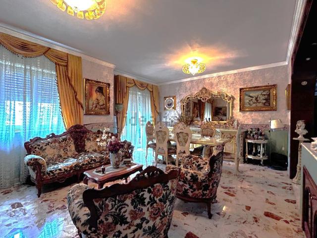 Appartamento in vendita di 110 m² in Via Antonio Santangelo Fulci