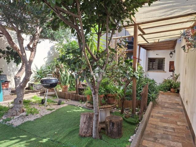 Appartamento in vendita di 110 m² in Via Anwar Sadat, 38