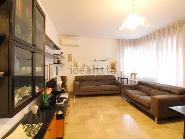 Appartamento in vendita di 110 m² in Via Andrea Mantegna, 6