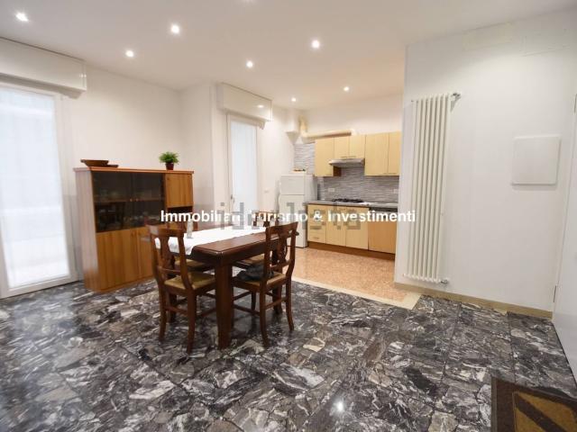 Appartamento in vendita di 110 m² in Via Andrea Bafile, 345