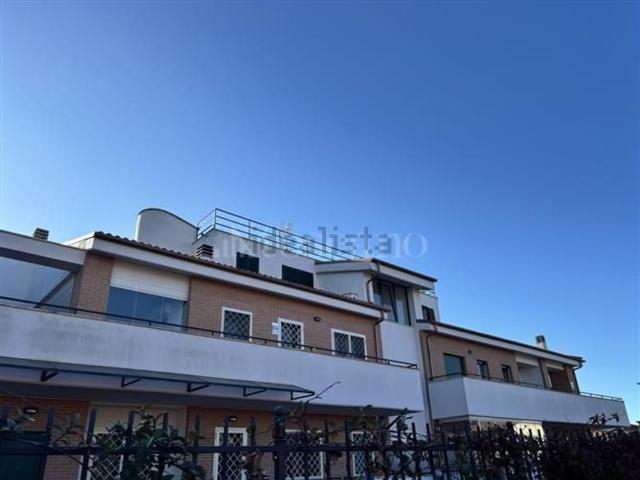 Appartamento in vendita di 110 m² in Via Andrea Cascella