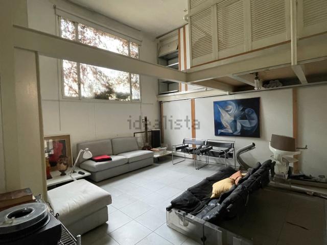 Appartamento in vendita di 110 m² in Via Andrea Ponti, 1