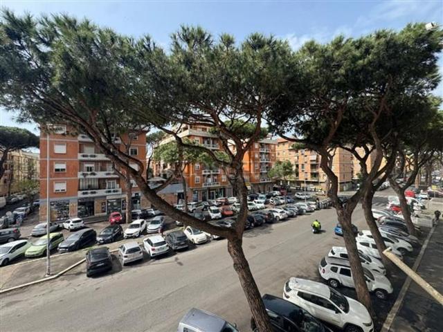 Appartamento in vendita di 110 m² in Via Angelo Olivieri