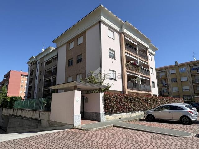 Appartamento in vendita di 110 m² in Via Abruzzi, 56