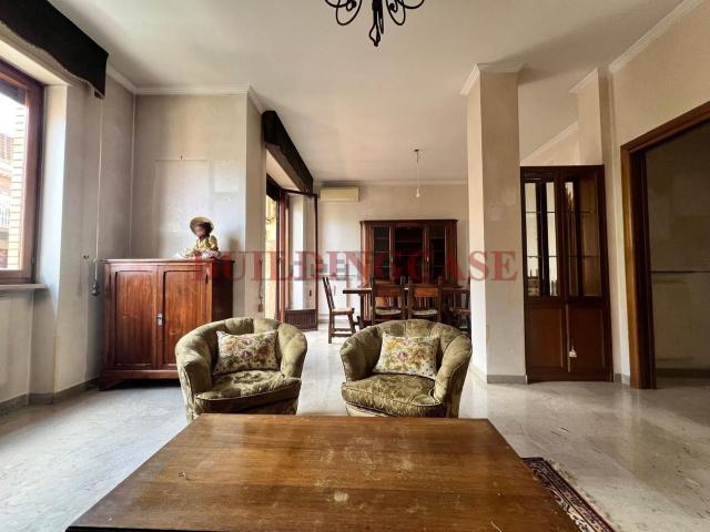 Appartamento in vendita di 110 m² in Via Accademia dei Virtuosi