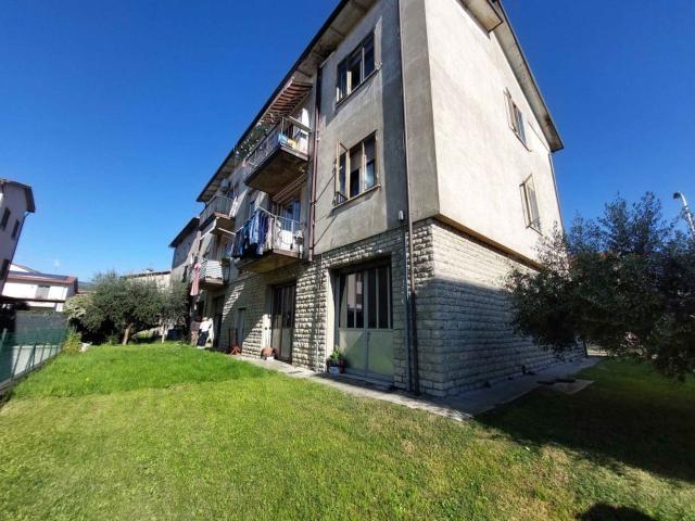 Appartamento in vendita di 110 m² in Via Adriano Bocci